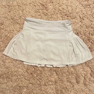Athleta GIRL pleated white skort Girls 8-10 years